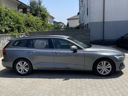 Gri Utilizat 2019 Volvo V60 Momentum Break | 17.200 EUR (Puțin scump)