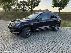 Albastru Utilizat 2016 VW Touareg Supreme SUV | 18.950 EUR (Preț OK)