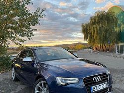Culoarealbastru Utilizat 2013 Audi A5 Sport Berlinǎ | 10.990 EUR (Preț OK)