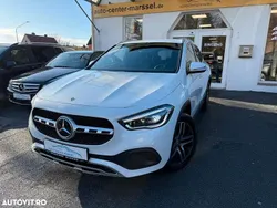 Culoarealb Utilizat 2021 Mercedes GLA200 Progressive SUV | 25.650 EUR (Preț bun)