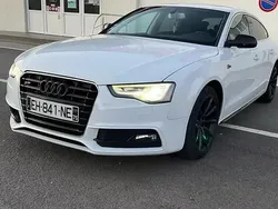 Alb Utilizat 2017 Audi A5 Coupe | 14.800 EUR (Super Preț)