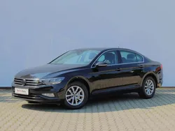 Negru normal Utilizat 2022 VW Passat Comfortline | 25.900 EUR (Scump)