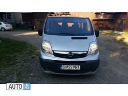 Gri Utilizat 2008 Opel Vivaro Van | 7.600 EUR (Puțin scump)