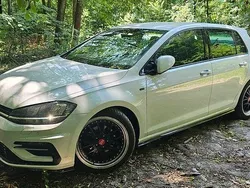 Alb Utilizat 2019 VW Golf VII Hatchback | 14.900 EUR (Scump)