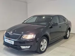 Negru metalic perleffect Utilizat 2016 Skoda Octavia | 9.150 EUR (Preț bun)