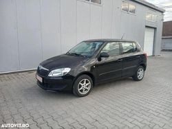 Culoarenegru Utilizat 2011 Skoda Fabia Classic | 2.990 EUR (Preț OK)