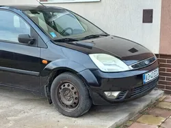 Utilizat 2002 Ford Fiesta Hatchback | 1.050 EUR (Preț bun)