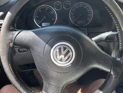 Utilizat 2003 VW Passat Berlinǎ | 1.700 EUR (Preț OK)