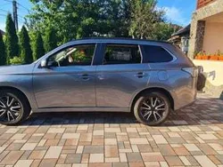Utilizat 2013 Mitsubishi Outlander SUV | 8.050 EUR (Preț bun)