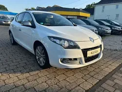 Alb Utilizat 2014 Renault Mégane GT Line GT-Line Hatchback | 6.290 EUR (Super Preț)