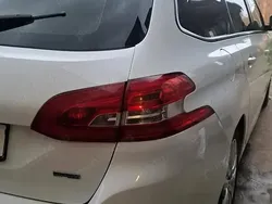 Utilizat 2016 Peugeot 308 Break | 5.400 EUR (Preț bun)
