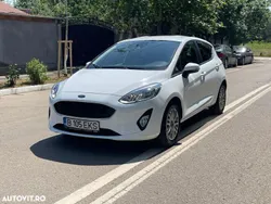 Alb Utilizat 2019 Ford Fiesta Trend Hatchback | 6.700 EUR (Preț OK)