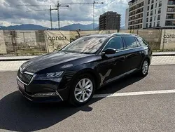 Negru Utilizat 2021 Skoda Superb Style Break | 17.199 EUR (Super Preț)