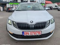 Alb Utilizat 2019 Skoda Octavia Ambition Break | 8.900 EUR (Super Preț)