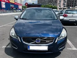Albastru Utilizat 2010 Volvo S60 R-Design Berlinǎ | 8.000 EUR (Preț bun)