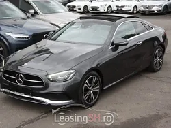 Verde Utilizat 2023 Mercedes G300 Avantgarde SUV | 50.457 EUR (Super Preț)