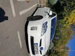 Alb Utilizat 2011 Toyota Prius Hatchback | 5.450 EUR