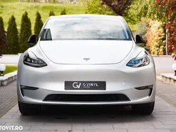 Alb Utilizat 2024 Tesla Model Y SUV | 39.900 EUR (Super Preț)