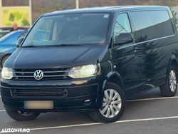 Culoarenegru Utilizat 2013 VW Caravelle Monovolum | 14.200 EUR (Scump)
