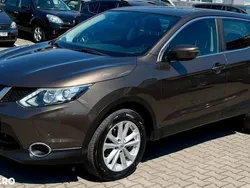 Maro Utilizat 2015 Nissan Qashqai SUV | 11.999 EUR (Preț OK)
