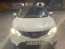 Culoarealb Utilizat 2015 Nissan Qashqai N-Connecta SUV | 11.500 EUR (Preț OK)