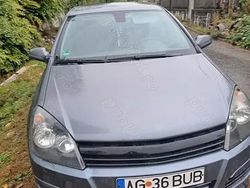 Utilizat 2005 Opel Astra Hatchback | 1.800 EUR (Puțin scump)
