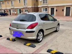 Utilizat 2008 Peugeot 308 Berlinǎ | 2.600 EUR (Preț OK)