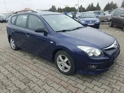 Albastru Utilizat 2011 Hyundai i30 Comfort Break | 3.390 EUR (Preț OK)