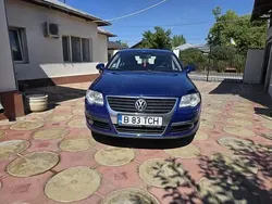 Albastru Utilizat 2010 VW Passat Berlinǎ | 2.800 EUR (Super Preț)