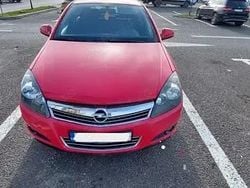 Utilizat 2010 Opel Astra Hatchback | 3.000 EUR (Preț bun)