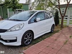 Culoarealb Utilizat 2012 Honda Jazz Hatchback | 6.500 EUR