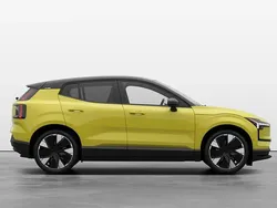 ["moss yellow"] Utilizat 2024 Volvo EX30 Performance SUV | 47.689 EUR
