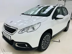 Alb Utilizat 2015 Peugeot 2008 Active SUV | 7.890 EUR (Puțin scump)