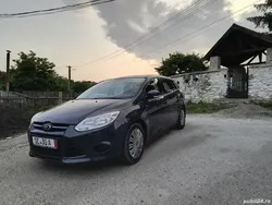 Utilizat 2012 Ford Focus Berlinǎ | 4.050 EUR (Preț OK)