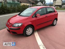 Rosu Utilizat 2006 VW Golf Plus Cross Monovolum | 4.700 EUR (Scump)