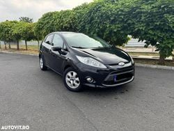 Culoarenegru Utilizat 2012 Ford Fiesta Titanium | 3.250 EUR (Preț OK)