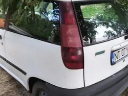 Utilizat 2000 Fiat Punto Hatchback | 500 EUR