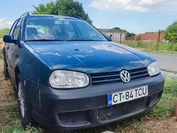 Utilizat 2001 VW Golf IV Hatchback | 750 EUR (Preț OK)