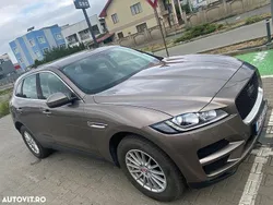 Culoaremaro Utilizat 2016 Jaguar F-Pace Prestige SUV | 10.500 EUR