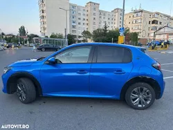 Albastru Utilizat 2020 Peugeot e-208 Allure Hatchback | 12.999 EUR