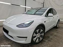 Culoarealb Utilizat 2022 Tesla Model Y SUV | 36.500 EUR (Preț OK)