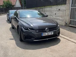 Gri Utilizat 2020 VW Arteon R-line Berlinǎ | 22.500 EUR (Preț OK)