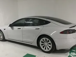 Utilizat 2017 Tesla Model S Berlinǎ | 36.900 EUR