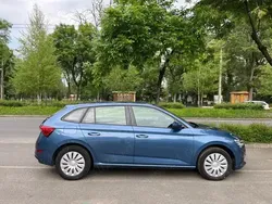 Albastru Utilizat 2021 Skoda Scala Ambition Hatchback | 13.000 EUR (Preț bun)