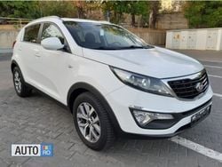 Alb Utilizat 2014 Kia Sportage SUV | 11.550 EUR (Preț OK)