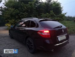 Negru Utilizat 2011 Renault Laguna III Break | 8.500 EUR (Scump)