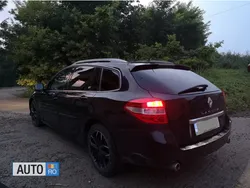 Negru Utilizat 2011 Renault Laguna III Break | 8.500 EUR