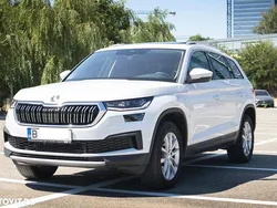 Culoarealb Utilizat 2023 Skoda Kodiaq Style SUV | 39.856 EUR (Puțin scump)