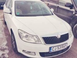 Alb Utilizat 2009 Skoda Octavia Break | 5.500 EUR (Puțin scump)