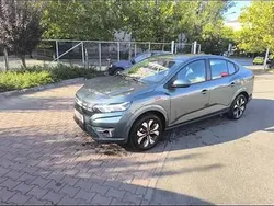 Verde Nouă 2025 Dacia Logan Berlinǎ | 15.700 EUR (Scump)